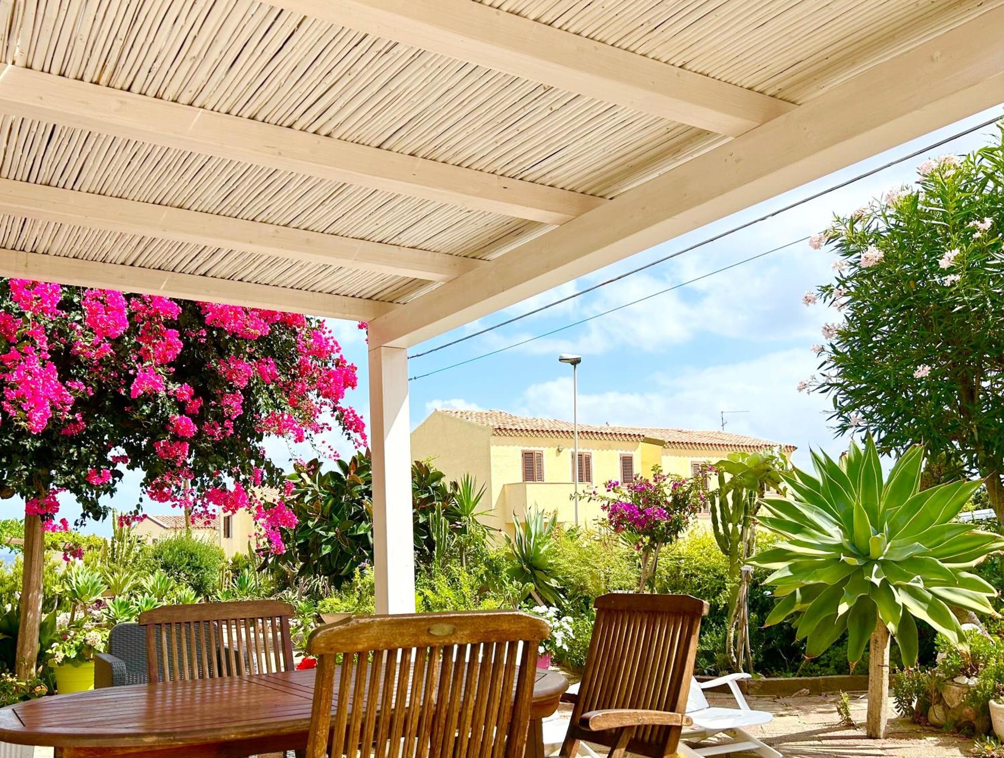 Villa Bouganville Valledoria  Exterior photo